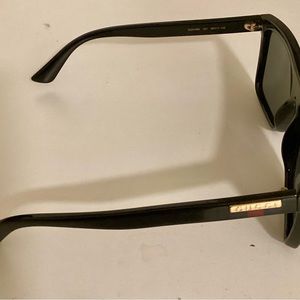 Gucci sunglasses for men. Authentic!